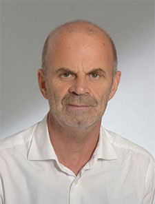 Dr. Orhan Bajrektarević