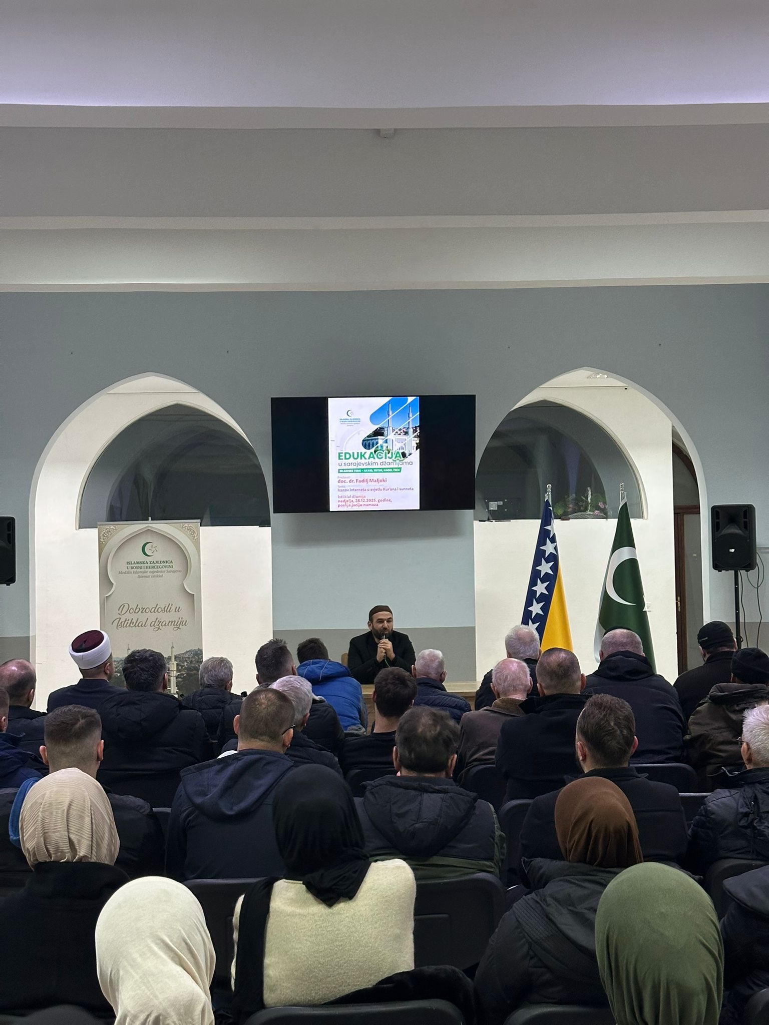 Doc. dr. Fadilj Maljoki održao predavanje u okviru programa „Edukacija u sarajevskim džamijama“ 1 604863074 1196288879299674 1587738417017799200 n